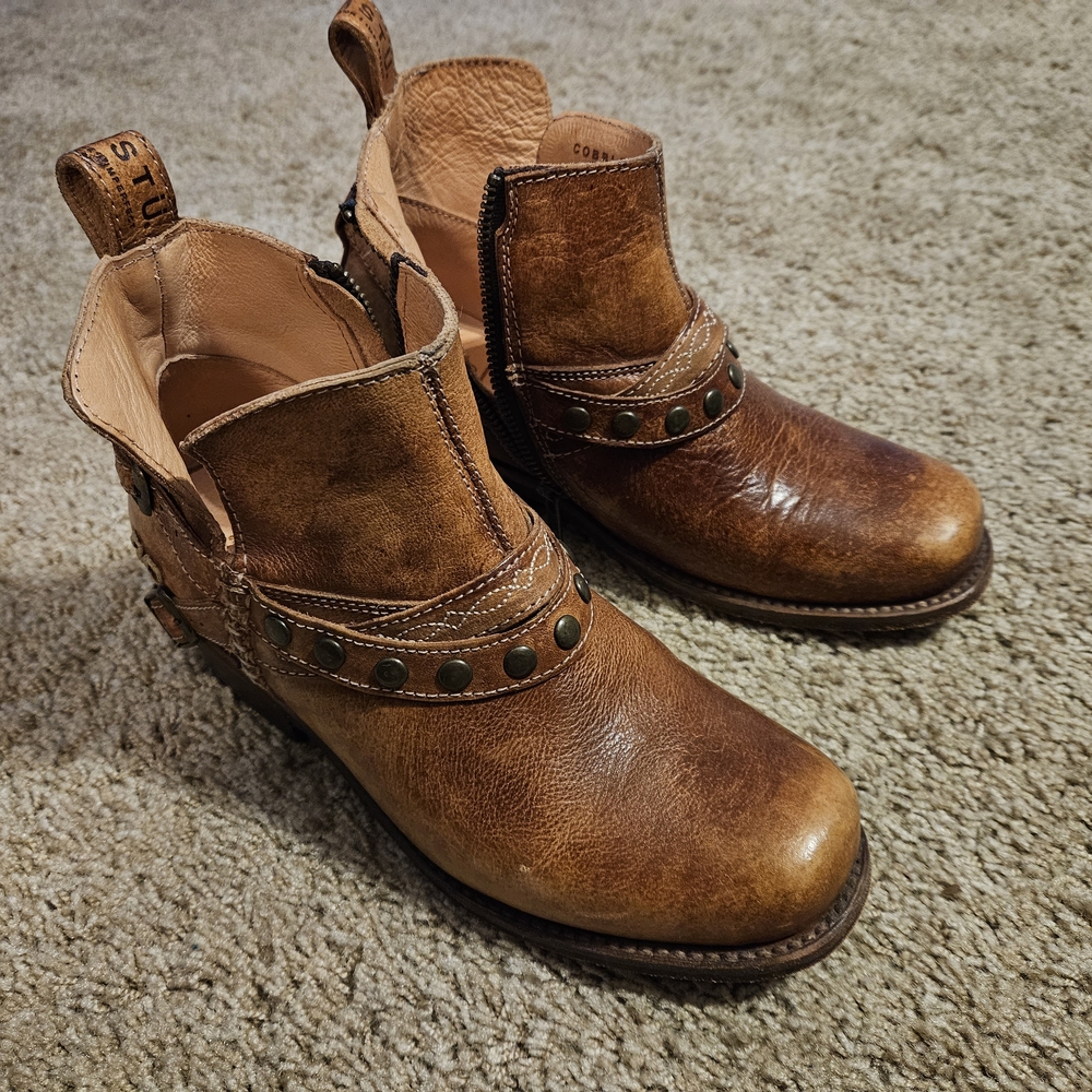 BED|STU Rustic Leather Boots